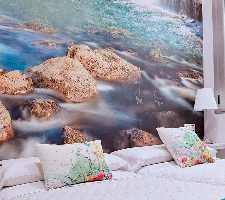 Habitación doble con cama extra para tres personas en el Hostal Bruña