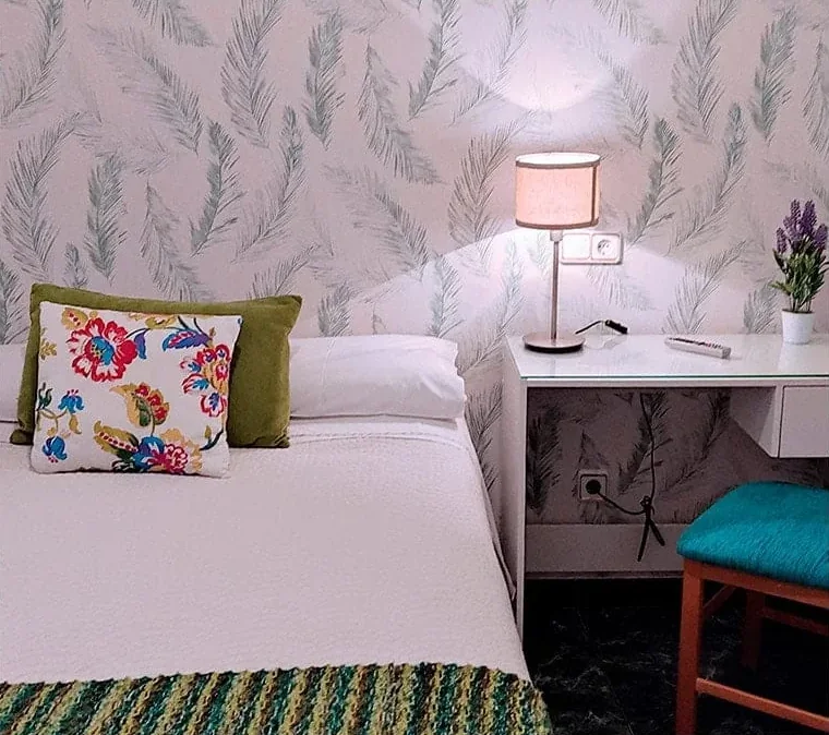 Habitación individual del Hostal Bruña en Madrid