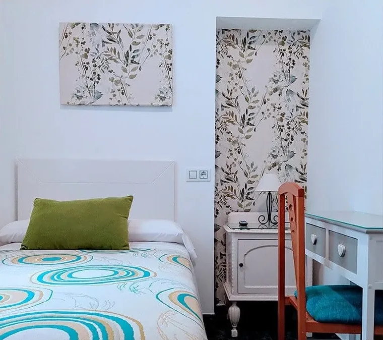 Habitación individual del Hostal Bruña en Madrid